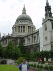 Mark in front of St. Pauls cathedral