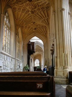 Bath - inside the cathedral