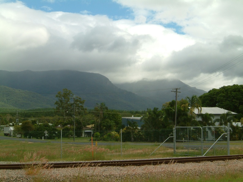 1_On_the_way_to_Cairns.jpg