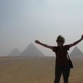Picture 057.jpg Evi in front of all three Pyramids