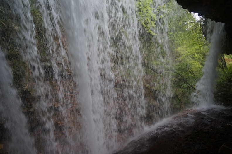 At the Kaminari (thunder) waterfall